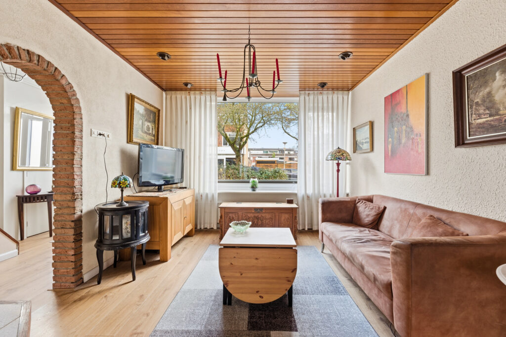 Hendrik-Ido-Ambacht – Brederodehof 60 – Foto